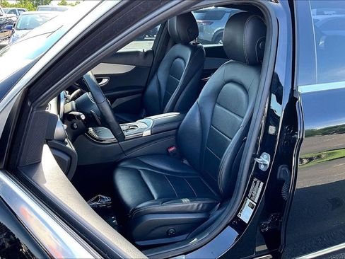 Used 2019 Mercedes-Benz C 300 Sedan w/ Premium Package image 23
