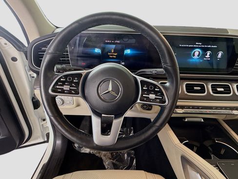 Used 2022 Mercedes-Benz GLE 350 w/ Premium Package image 13