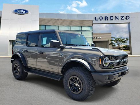 New 2026 Ford Bronco Outer Banks w/ Sasquatch Package AWD/4WD image 3