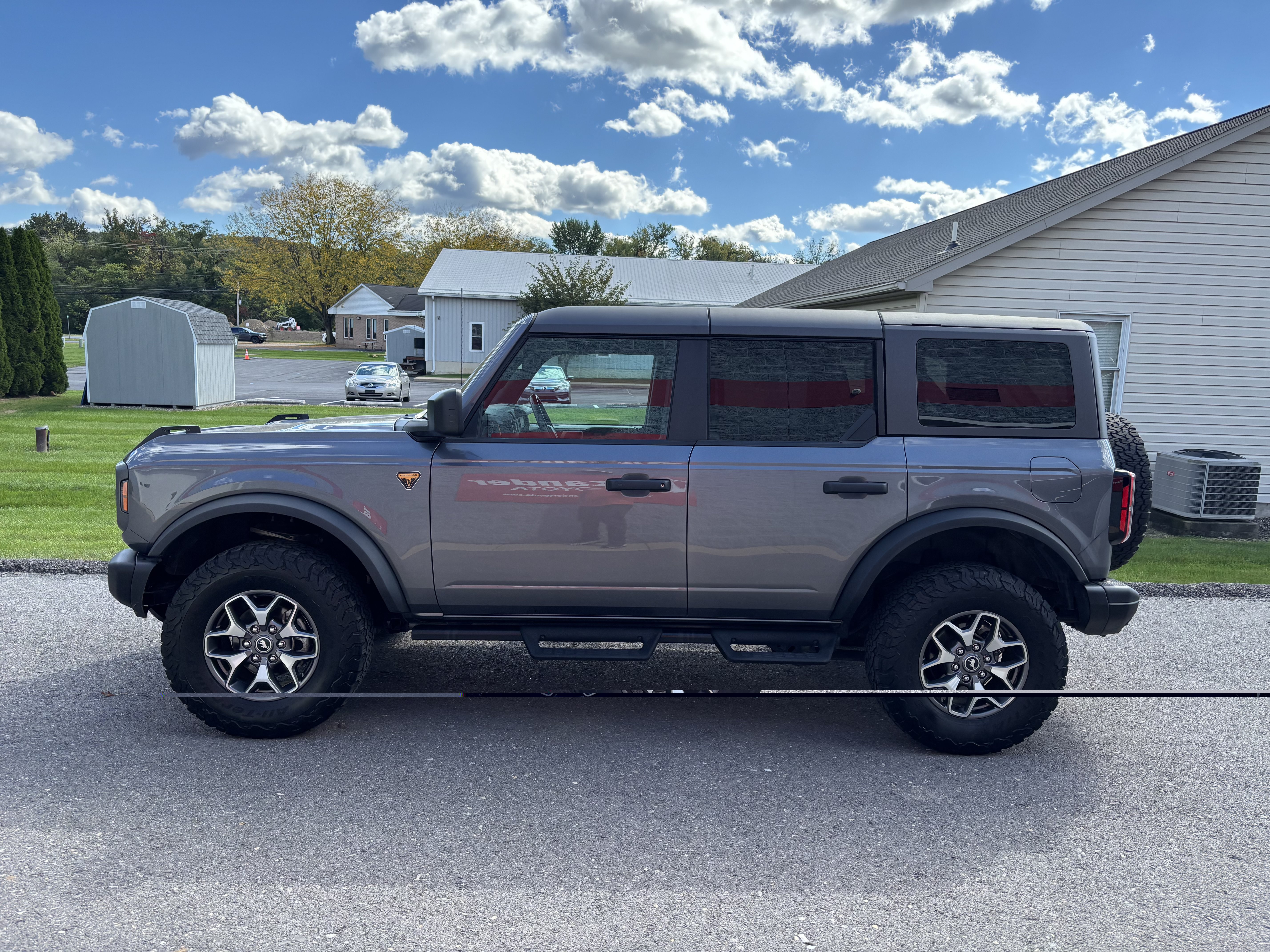 Used 2023 Ford Bronco Badlands AWD/4WD image 7