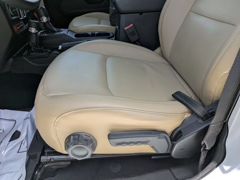 Used 2018 Jeep Wrangler Unlimited Rubicon AWD/4WD image 20