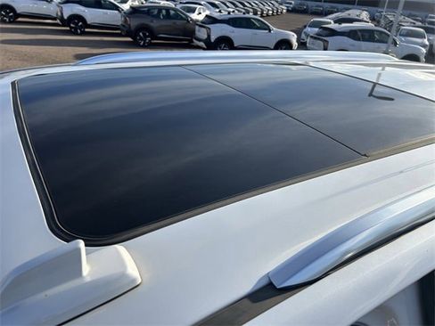 Used 2022 GMC Yukon Denali image 34