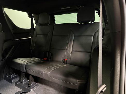 Used 2025 Chevrolet Tahoe High Country AWD/4WD image 49