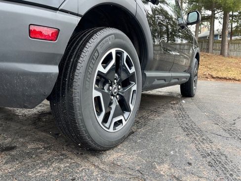 Used 2024 Ford Bronco Sport Outer Banks w/ Tech Package image 7