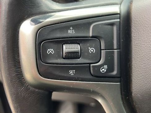 Used 2019 Chevrolet Silverado 1500 LT w/ Texas Edition image 12