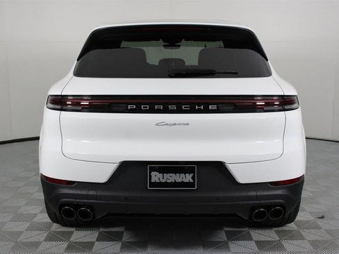 New 2026 Porsche Cayenne image 6