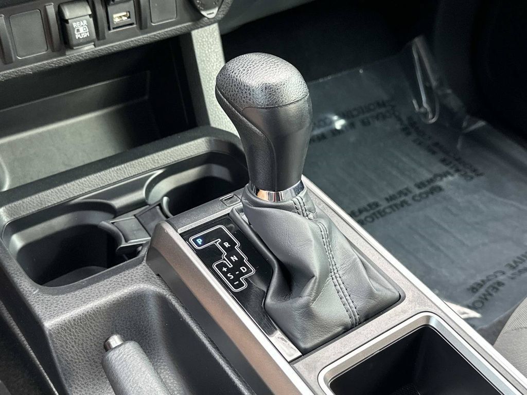 Used 2023 Toyota Tacoma SR5 w/ Technology Package AWD/4WD image 40