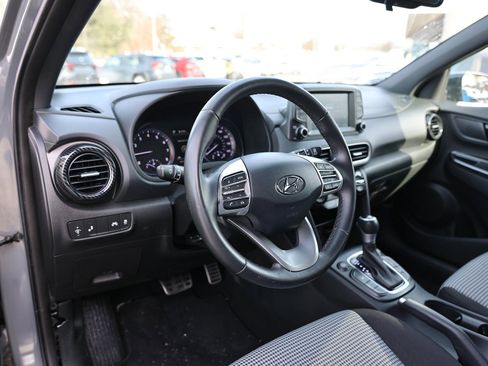 Used 2021 Hyundai Kona Night image 17
