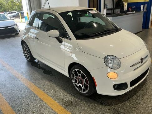 Used 2015 FIAT 500 Sport FWD image 4