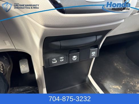 New 2026 Honda Odyssey Elite image 35