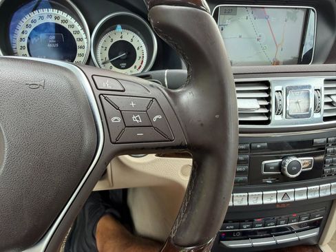 Used 2014 Mercedes-Benz E 350 Cabriolet image 34