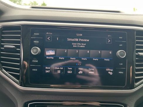 Used 2019 Volkswagen Atlas SEL AWD/4WD image 17