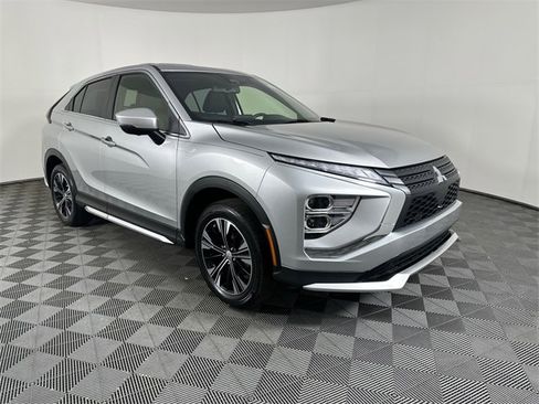 Used 2022 Mitsubishi Eclipse Cross SEL image 11