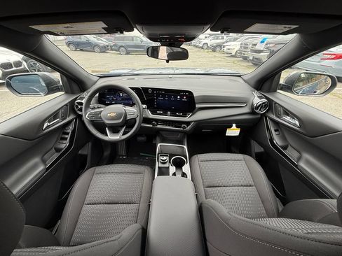 New 2027 Chevrolet Equinox LT AWD/4WD image 21