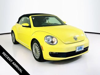 Used 2013 Volkswagen Beetle 2.5 FWD video 1