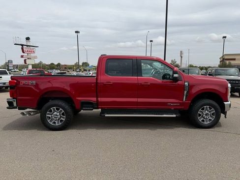 Certified 2023 Ford F250 Lariat w/ FX4 Off-Road Package AWD/4WD image 4