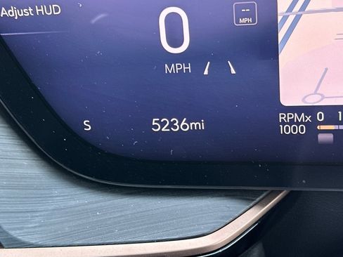 Used 2025 Buick Envision Sport Touring image 35