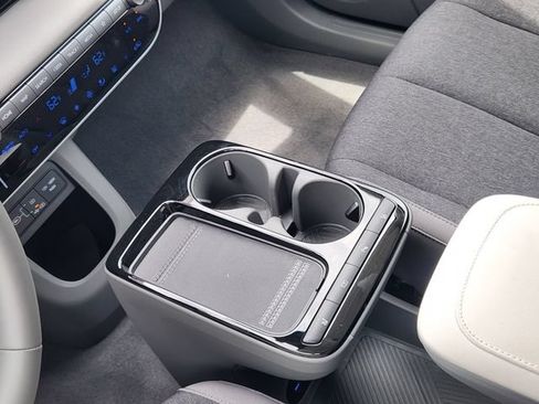 Certified 2026 Hyundai Ioniq 5 SE RWD image 14