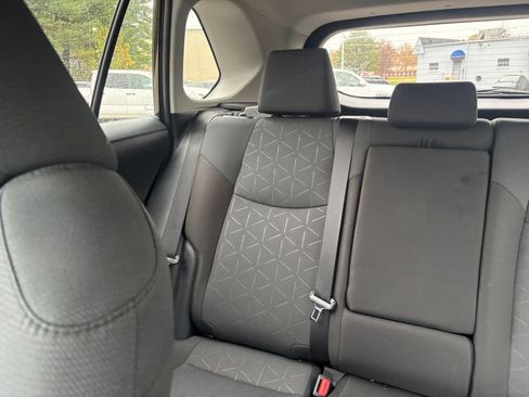 Used 2025 Toyota RAV4 XLE image 37