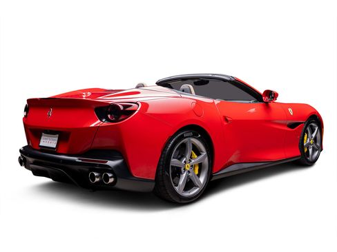 Used 2019 Ferrari Portofino Base image 23