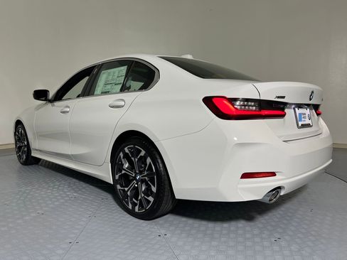 Used 2026 BMW 330i xDrive Sedan w/ Premium Package image 3