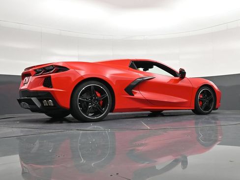 Used 2022 Chevrolet Corvette Stingray Convertible w/ 1LT RWD image 33