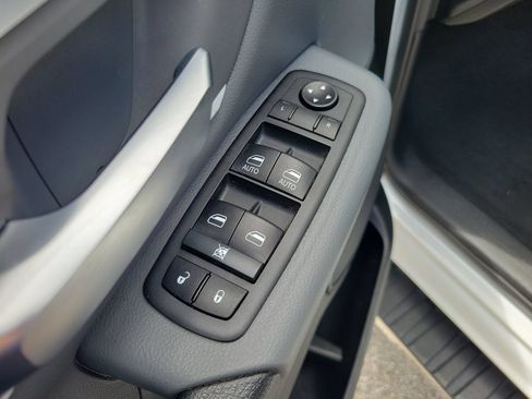 Used 2021 RAM 1500 Big Horn AWD/4WD image 14