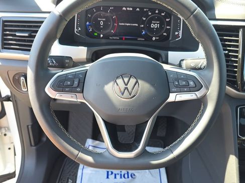 Used 2023 Volkswagen Atlas Cross Sport SE AWD/4WD image 15