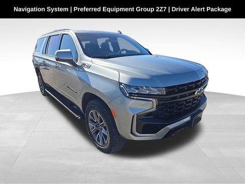 Used 2023 Chevrolet Suburban Z71 w/ Luxury Package image 1