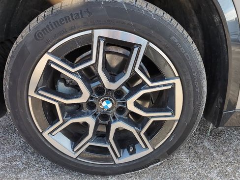 Used 2025 BMW X1 xDrive28i w/ Technology Package image 10