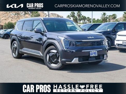 New 2026 Kia EV9 Wind image 1