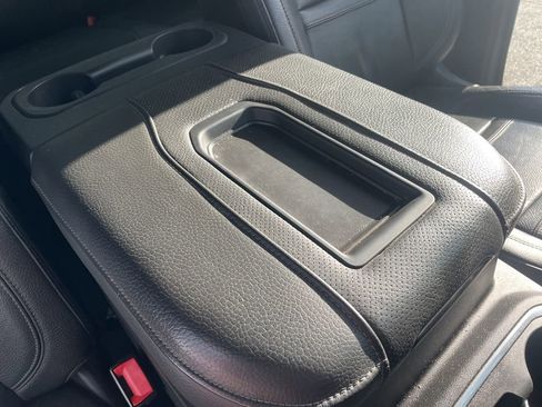 Used 2021 GMC Sierra 3500 Denali w/ Denali Black Diamond Edition image 47