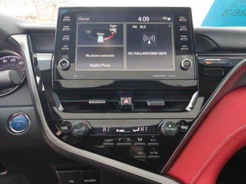 Used 2022 Toyota Camry XSE w/ Cold Weather Package FWD image 22
