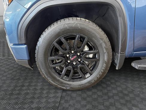 Used 2024 GMC Sierra 1500 Elevation w/ Preferred Package AWD/4WD image 32