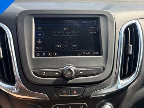 Used 2024 Chevrolet Equinox LT image 21