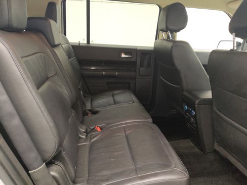 Used 2018 Ford Flex SEL w/ Equipment Group 202A AWD/4WD image 19