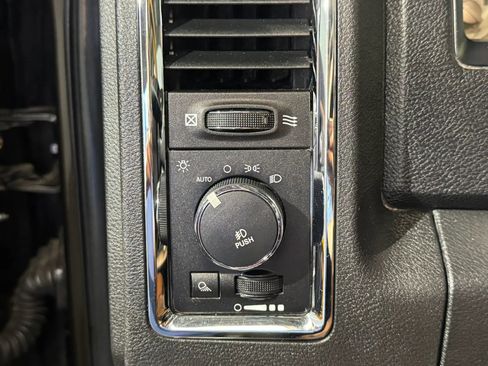 Used 2013 RAM 2500 Longhorn w/ Convenience Group AWD/4WD image 10