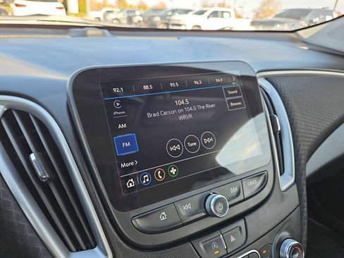 Certified 2024 Chevrolet Malibu RS image 30