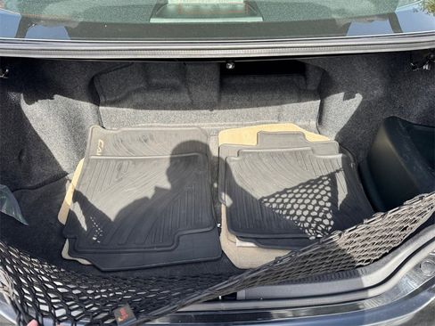 Used 2013 Toyota Camry XLE w/ Leather Pkg image 16