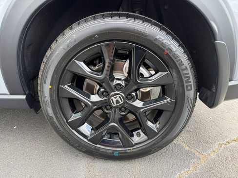 Certified 2024 Honda HR-V Sport image 22