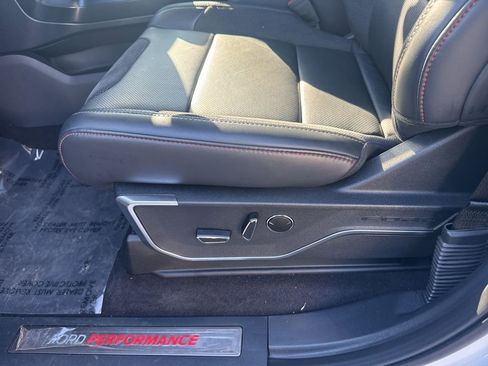 Used 2025 Ford F150 Raptor image 20