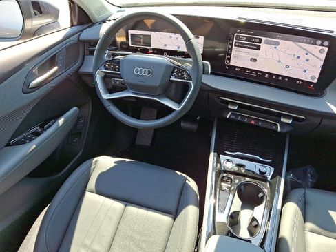 New 2026 Audi Q3 quattro 2.0T AWD/4WD image 15