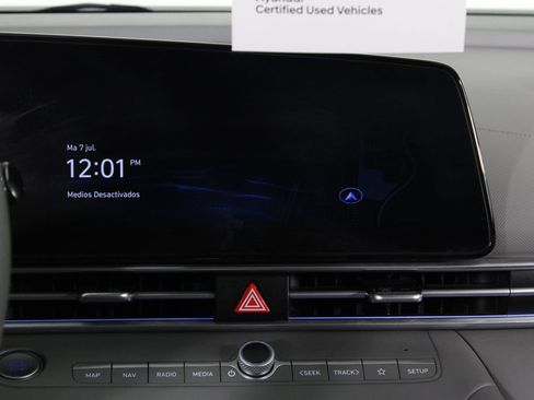 Certified 2024 Hyundai Elantra SEL FWD image 8