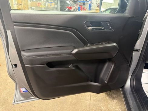 New 2026 GMC Canyon Elevation w/ Convenience Package image 12