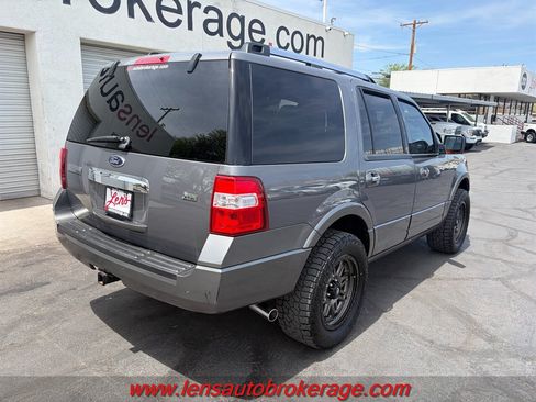 Used 2014 Ford Expedition Limited w/ Equipment Group 301A RWD image 8