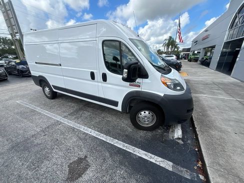 Used 2018 RAM ProMaster 2500 FWD image 7
