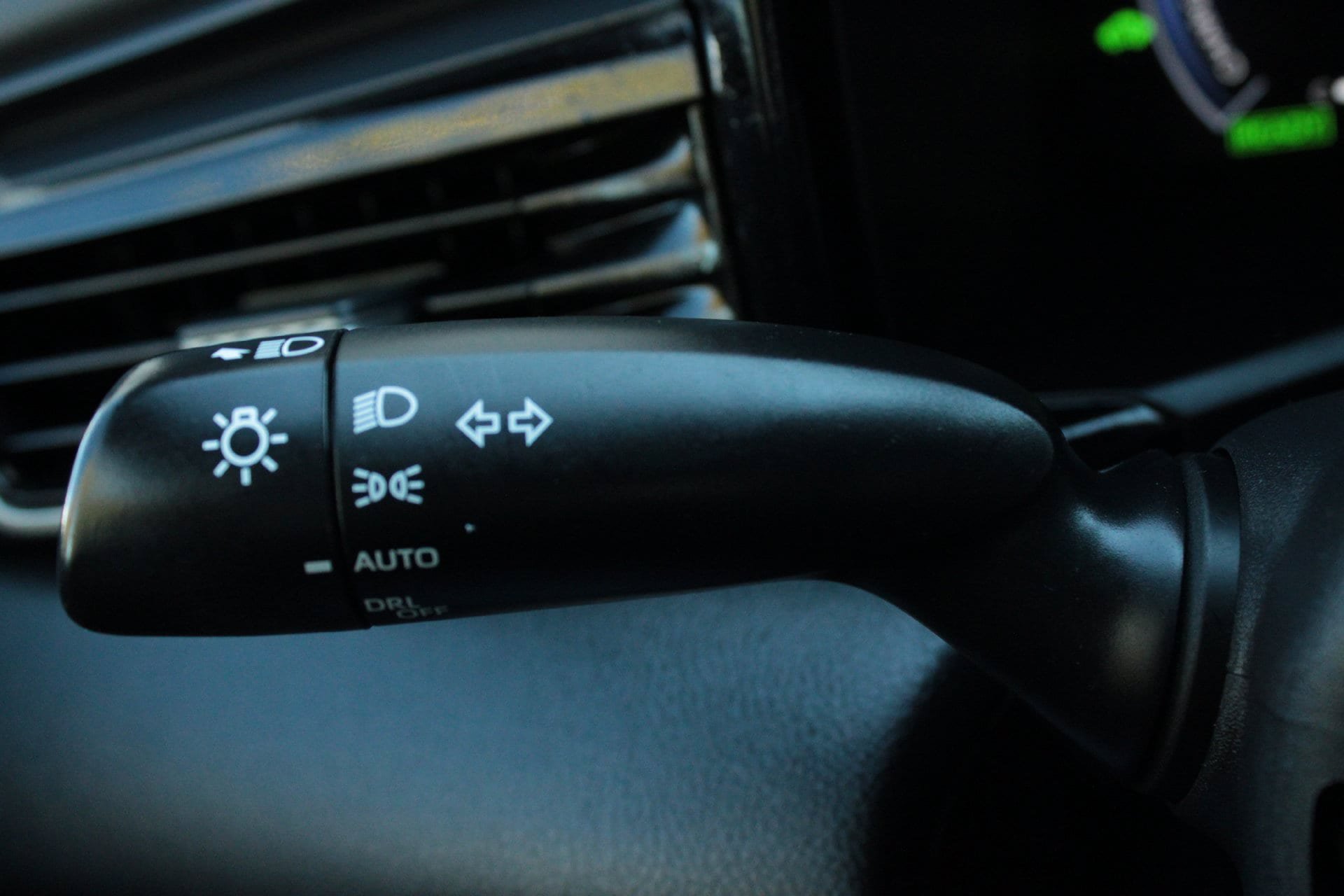 Used 2026 Toyota Camry XSE AWD/4WD image 32