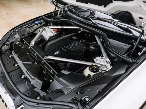 Used 2020 BMW X5 xDrive40i w/ Convenience Package image 16