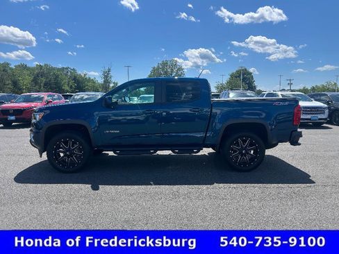 Used 2019 Chevrolet Colorado Z71 AWD/4WD image 2
