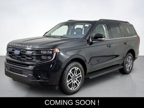 Used 2025 Ford Expedition Active image 7